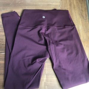 Lululemon wunder under leggings 25” size 4